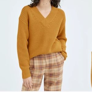 WILFRED ARITZIA - Belize L/S V-neck Knit Merino Wool Sweater in Goldie Size XS